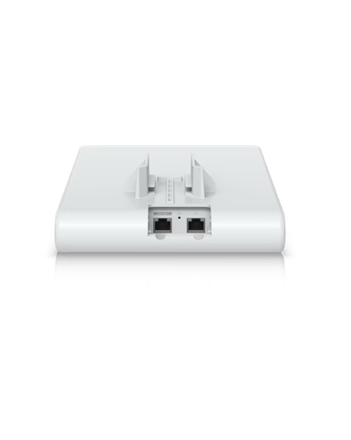 تصویر از اکسس پوینت یوبیکیوتی مدل UniFi U6 Mesh Pro